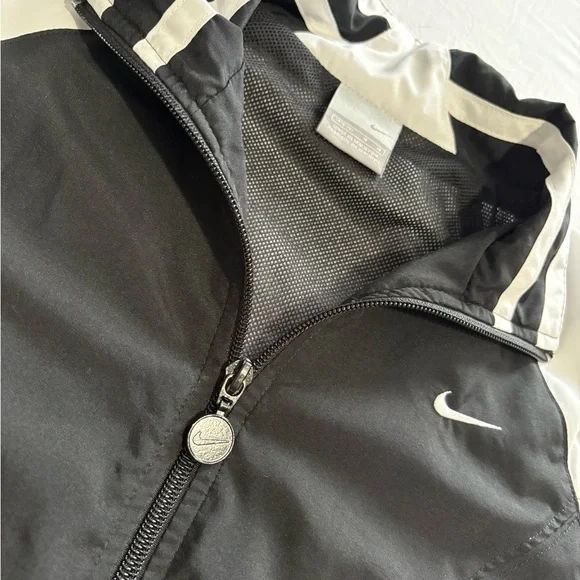 Nike Y2K Full-Zip Jacket - Picture 3 of 7